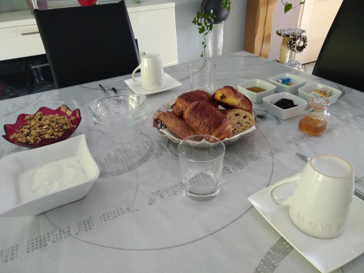 Bed & Breakfast Chambre D Hotes A La Campagne Tilleux